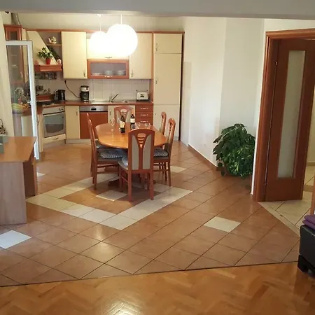 Apartment Antonija I Mateo, In The Center Of
