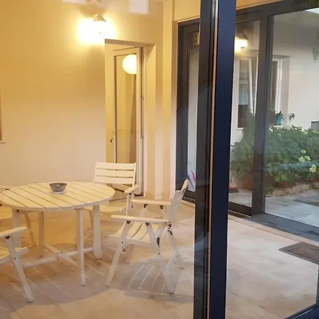 Antonija I Mateo, In The Center Of Appartement *