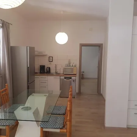 Antonija I Mateo, In The Center Of Split