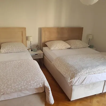 Antonija I Mateo, In The Center Of Appartement Split