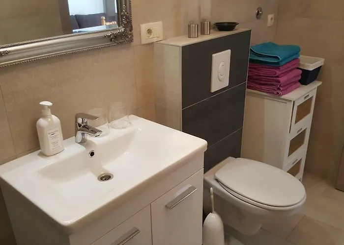 Antonija I Mateo, In The Center Of Apartamento Split