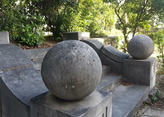 Antonija I Mateo, In The Center Of * Split